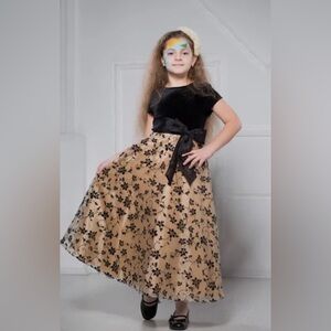 Rare edition girls dress size 12